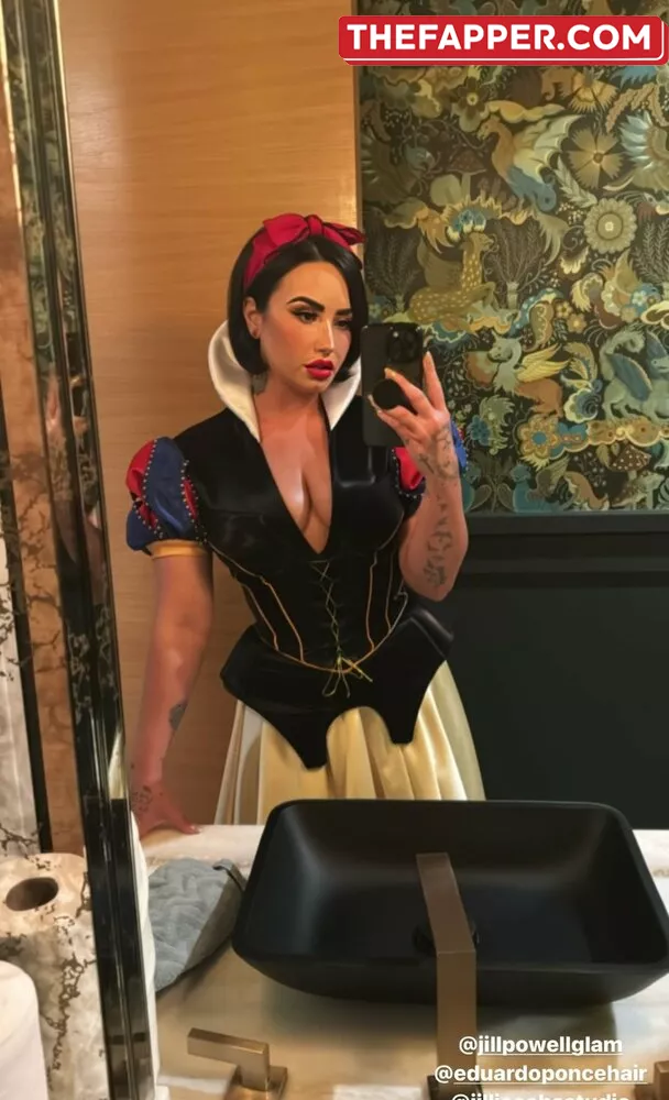 Demi Lovato  Onlyfans Leaked Nude Image #RlBNH7GI7J