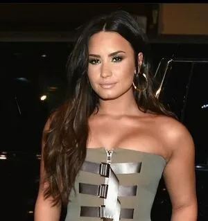 Demi Lovato Onlyfans Leaked Nude Image #juhuwf3ILn