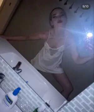 Dove Cameron Onlyfans Leaked Nude Image #LAc2LQhHLI