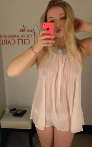 Dove Cameron Onlyfans Leaked Nude Image #wQy2oaa6pI