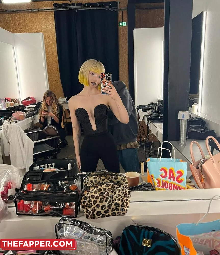 Dove Cameron  Onlyfans Leaked Nude Image #y0RadDP31z