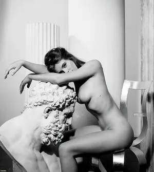 Elizabeth Hurley Onlyfans Leaked Nude Image #3QZW68Lufa