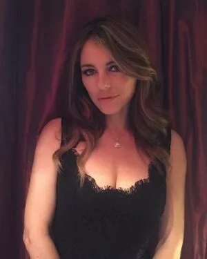 Elizabeth Hurley Onlyfans Leaked Nude Image #steNhYryBq