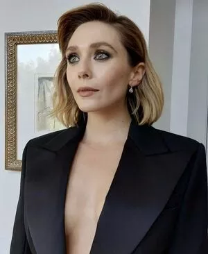 Elizabeth Olsen Onlyfans Leaked Nude Image #BUw06Z7OgP