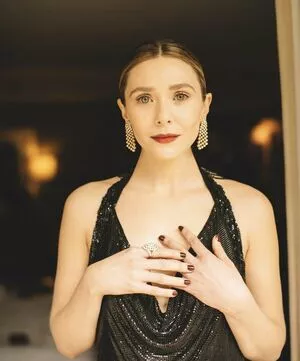 Elizabeth Olsen Onlyfans Leaked Nude Image #OAX0AAx92i