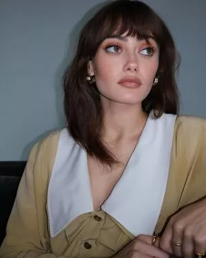 Ella Purnell OnlyFans Leak YRgy28NMFh