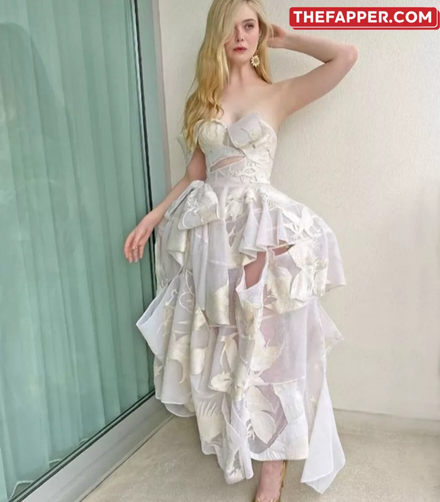 Elle Fanning  Onlyfans Leaked Nude Image #07n8bcXlPh