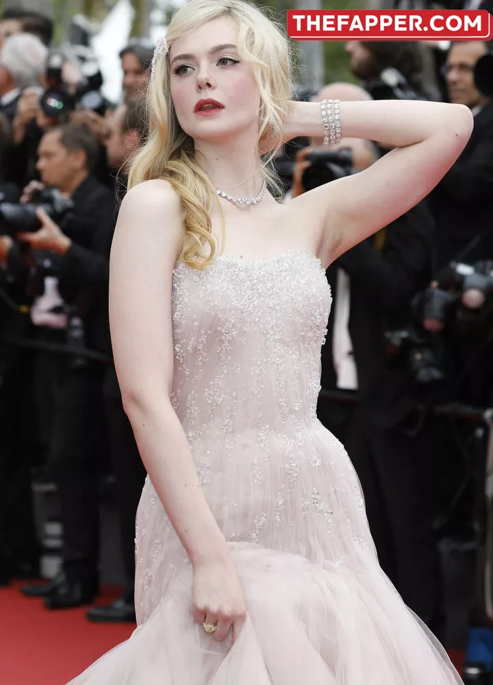 Elle Fanning  Onlyfans Leaked Nude Image #1NqBxnp87g