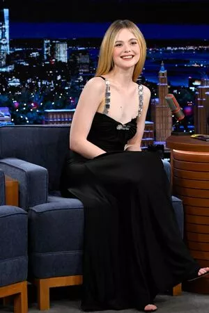 Elle Fanning Onlyfans Leaked Nude Image #1xrGgxxPQE