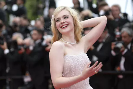 Elle Fanning Onlyfans Leaked Nude Image #H0kqT74BBC