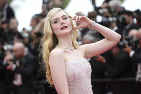 Elle Fanning Onlyfans Leaked Nude Image #JIqjUzPATG