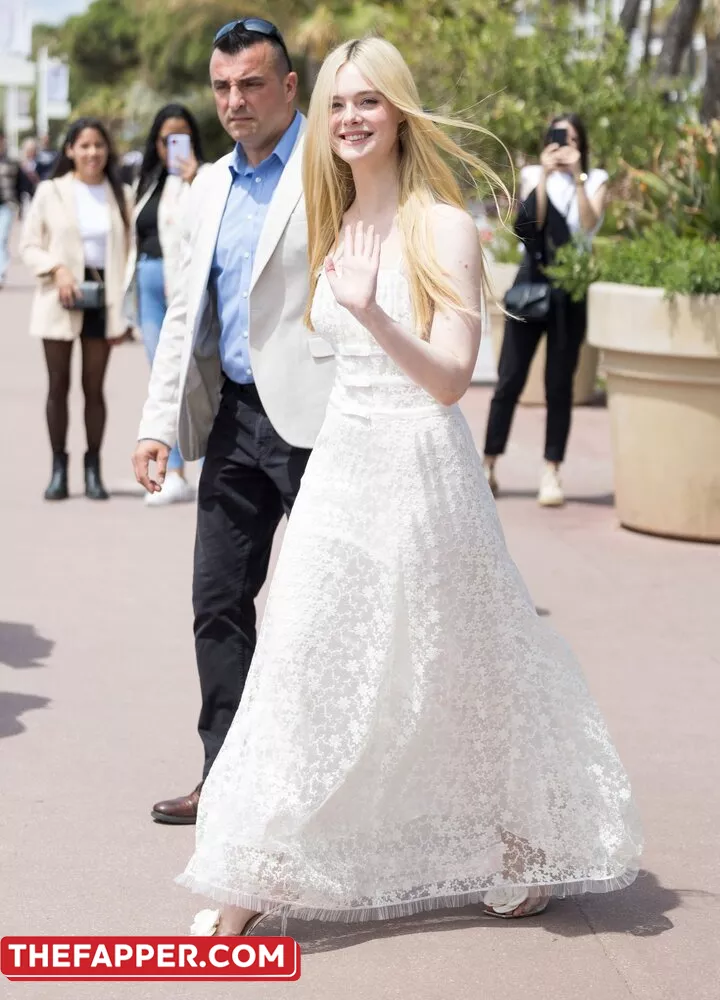 Elle Fanning  Onlyfans Leaked Nude Image #K85kwvBuT3