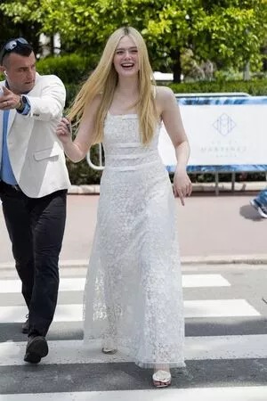 Elle Fanning Onlyfans Leaked Nude Image #LM4mwXX6tl