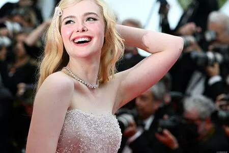 Elle Fanning Onlyfans Leaked Nude Image #RcaLIhFHJr