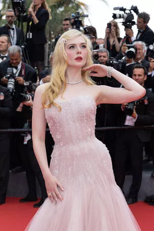 Elle Fanning Onlyfans Leaked Nude Image #k2cFs76k4n