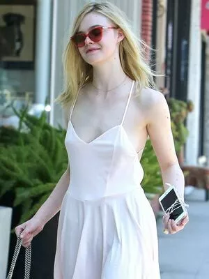 Elle Fanning Onlyfans Leaked Nude Image #u0FOOMHSWz