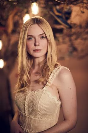 Elle Fanning Onlyfans Leaked Nude Image #zUYaH6qTW7