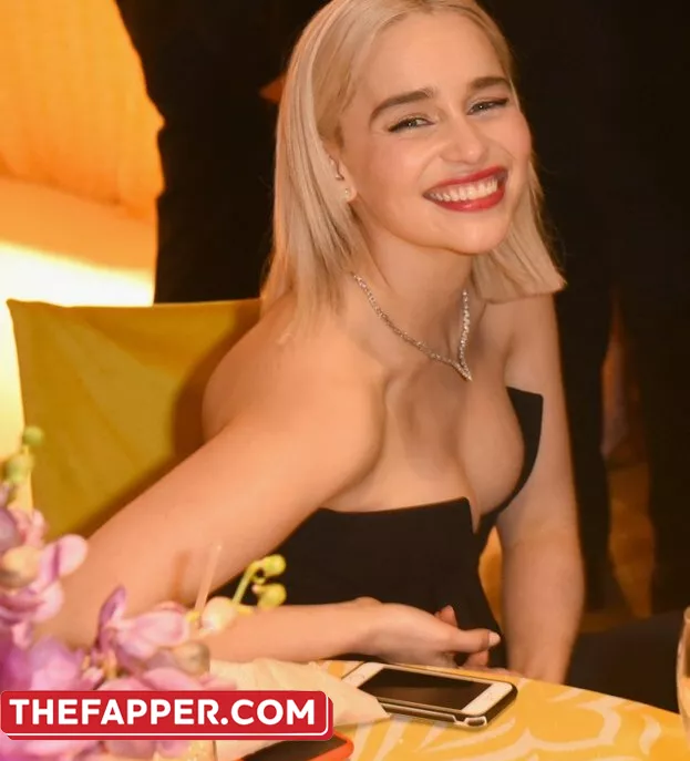 Emilia Clarke  Onlyfans Leaked Nude Image #2QzqNzIr93