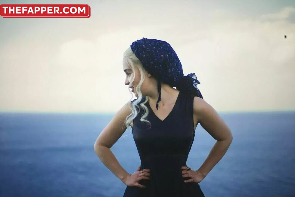 Emilia Clarke  Onlyfans Leaked Nude Image #2nHSUMNIPn