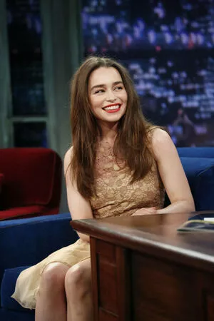 Emilia Clarke Onlyfans Leaked Nude Image #9focaoZHWc