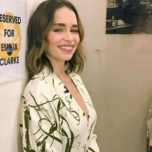 Emilia Clarke Onlyfans Leaked Nude Image #DdE8RdgU5f