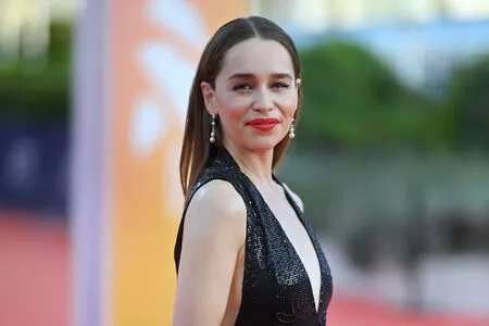 Emilia Clarke Onlyfans Leaked Nude Image #ErQXFZuIOU