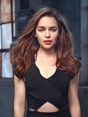 Emilia Clarke Onlyfans Leaked Nude Image #OjQxdp7bVq