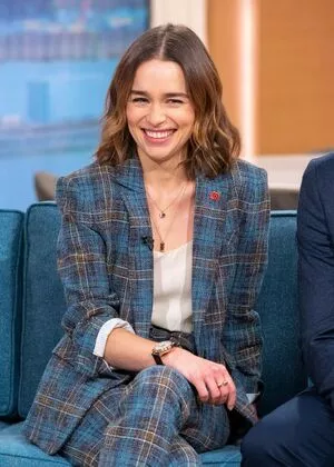 Emilia Clarke Onlyfans Leaked Nude Image #RqXIvGhH4I