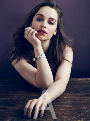 Emilia Clarke Onlyfans Leaked Nude Image #TN0GCBj7w6