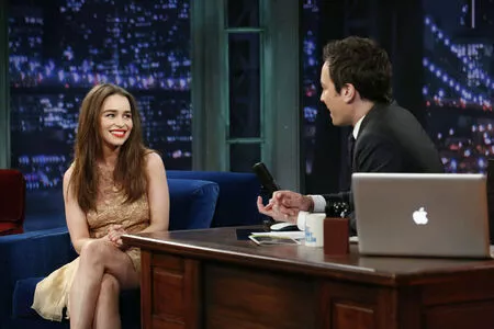 Emilia Clarke Onlyfans Leaked Nude Image #ZAPwxEVK5r