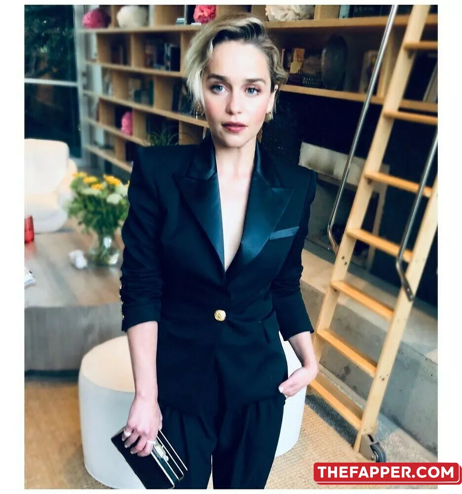 Emilia Clarke  Onlyfans Leaked Nude Image #cezDP8Lyds