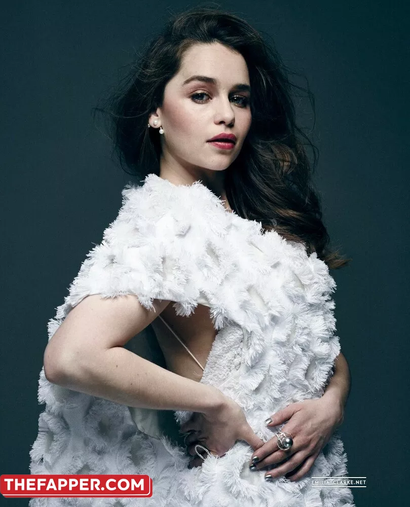 Emilia Clarke  Onlyfans Leaked Nude Image #lZkRAlgFx7