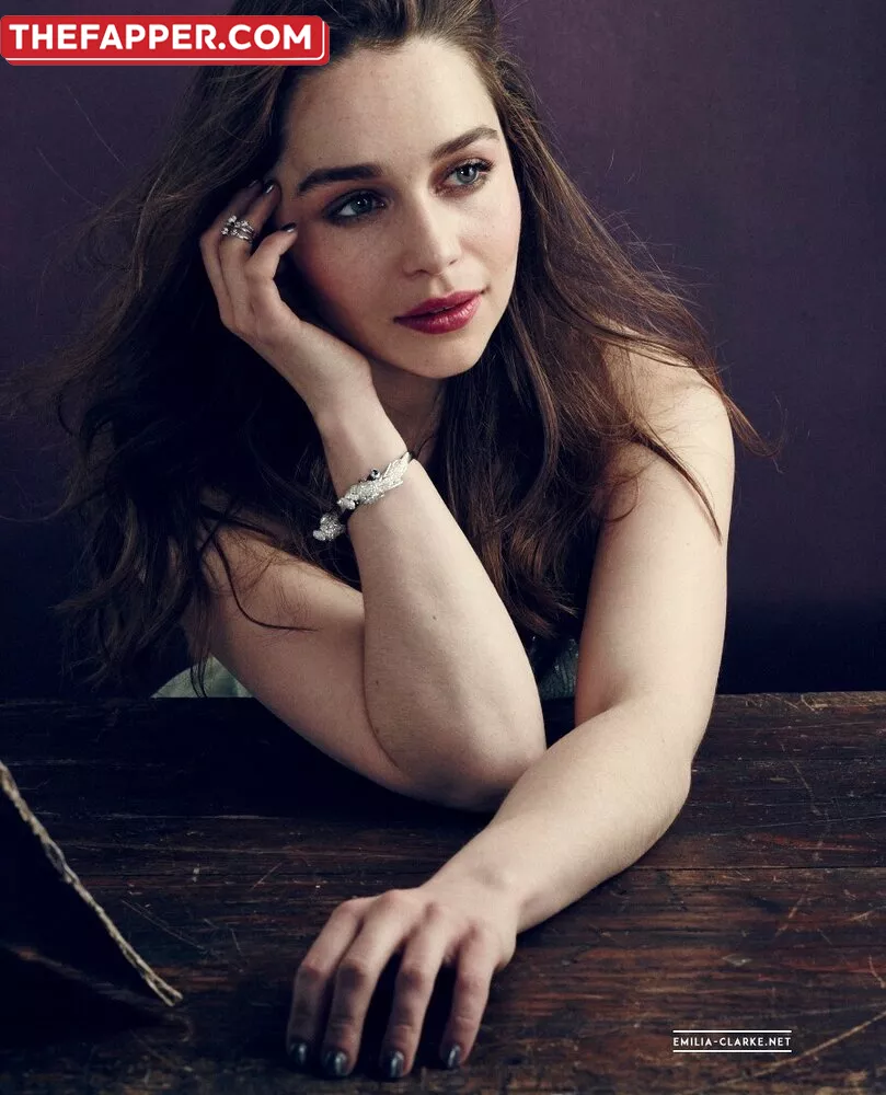 Emilia Clarke  Onlyfans Leaked Nude Image #llus2PlpT5