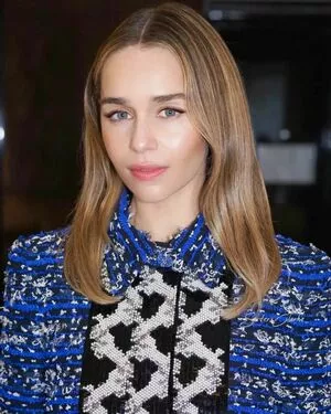 Emilia Clarke Onlyfans Leaked Nude Image #nAvuOiQpWw