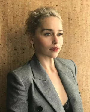 Emilia Clarke Onlyfans Leaked Nude Image #rDcHPg6iz2