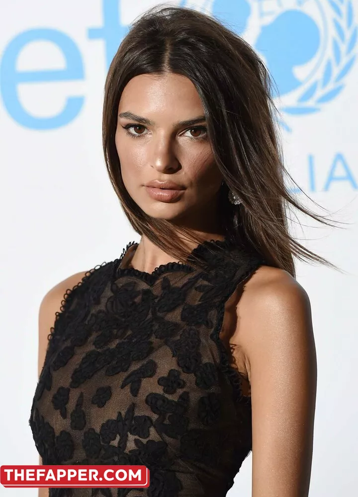 Emily Ratajkowski  Onlyfans Leaked Nude Image #42DvZWK5kb