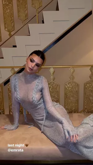 Emily Ratajkowski Onlyfans Leaked Nude Image #AfnWEkvy7g