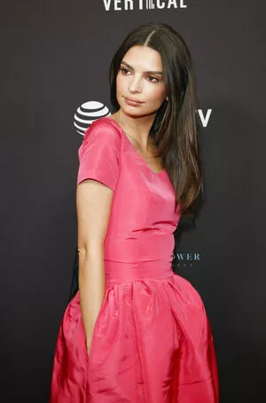 Emily Ratajkowski Onlyfans Leaked Nude Image #DYWBEIQstj