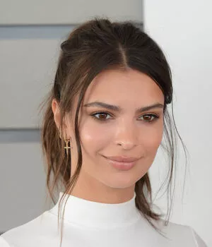 Emily Ratajkowski Onlyfans Leaked Nude Image #FjbGuE4lZd