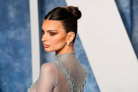 Emily Ratajkowski Onlyfans Leaked Nude Image #MeqQPFoSmu