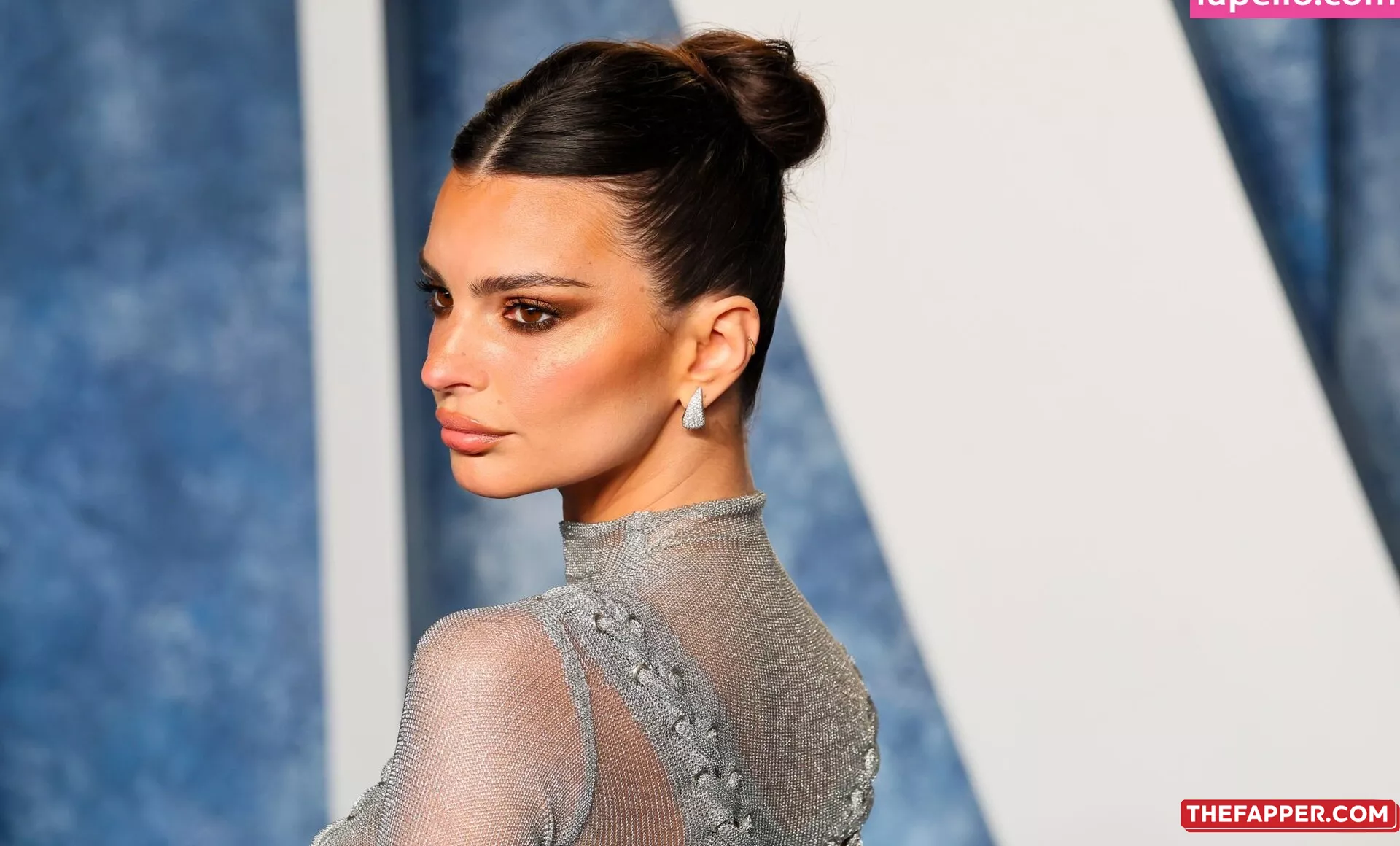 Emily Ratajkowski  Onlyfans Leaked Nude Image #MeqQPFoSmu