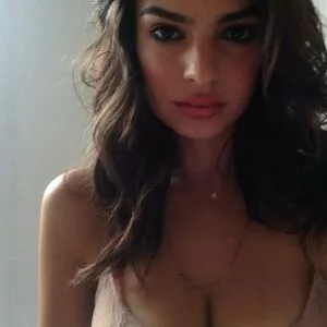 Emily Ratajkowski Onlyfans Leaked Nude Image #PE053SYWYn