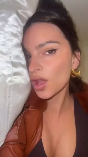 Emily Ratajkowski Onlyfans Leaked Nude Image #Qw61ZyAglO