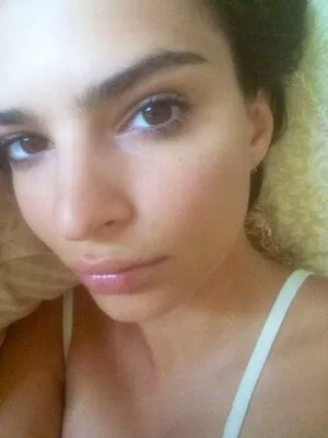 Emily Ratajkowski Onlyfans Leaked Nude Image #RnCTJnOvqA