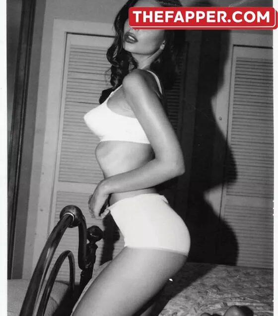 Emily Ratajkowski  Onlyfans Leaked Nude Image #iKVzf299eh