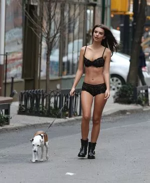 Emily Ratajkowski Onlyfans Leaked Nude Image #kSJB8XAjnI