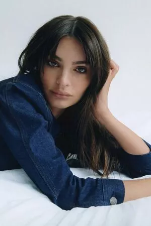 Emily Ratajkowski Onlyfans Leaked Nude Image #sERzwh5WzP