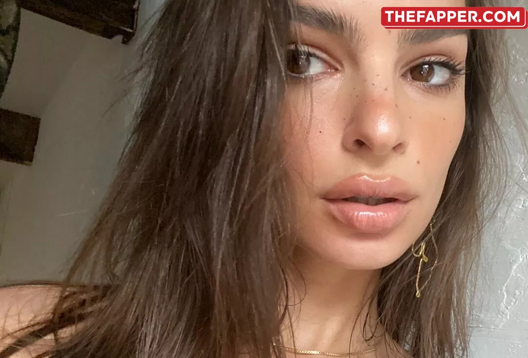 Emily Ratajkowski  Onlyfans Leaked Nude Image #toMEr0yfLV