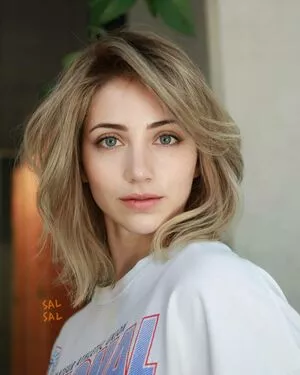 Emily Rudd OnlyFans Leak KZejpkXXUC