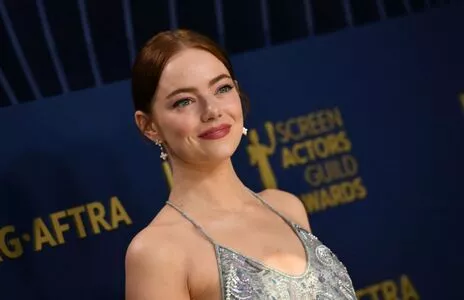 Emma Stone Onlyfans Leaked Nude Image #1y2mR8AyeJ